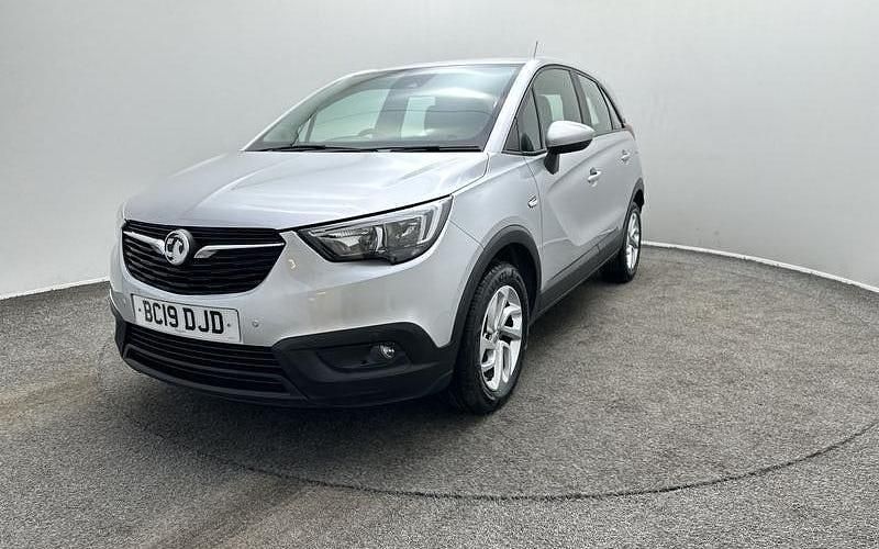 Used Vauxhall Crossland X S 110 HP (80 kW) 2019 Silver SUV