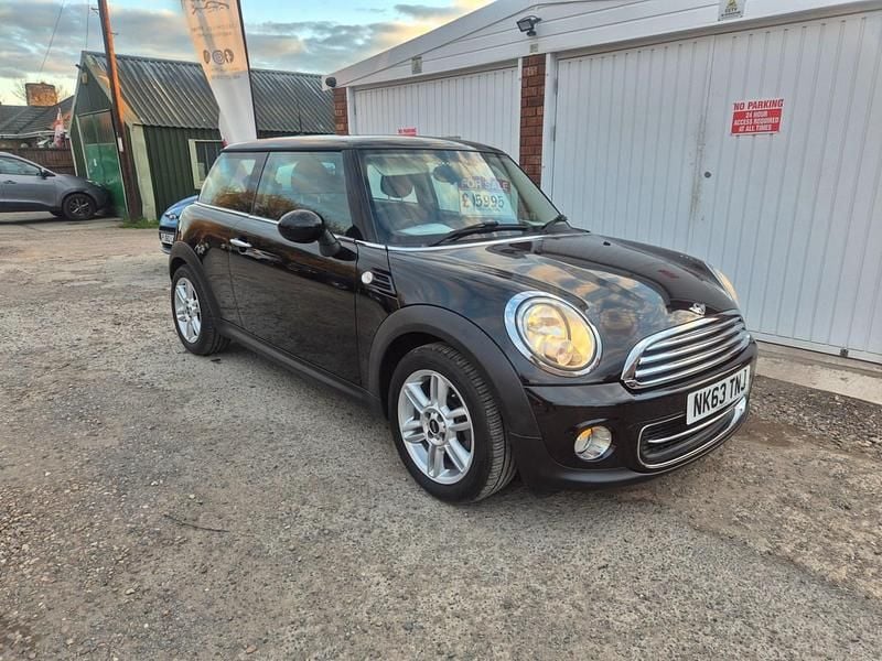 Used Mini Cooper Hatch 2013 Black Hatchback