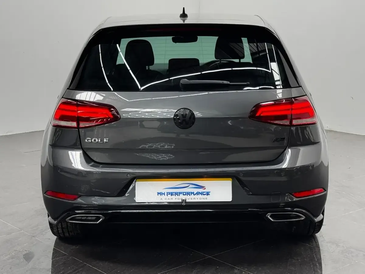 Used VW Golf VII R-line 150 HP (110 kW) 2019 Grey Hatchback