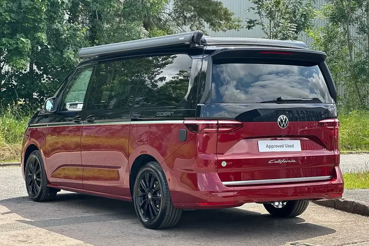 Used VW California California 150 HP (110 kW) 2025 Deep black Van
