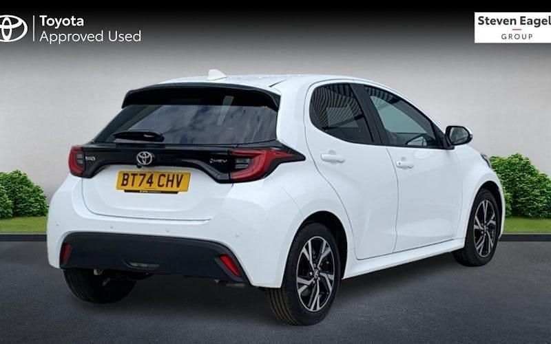 Used Toyota Yaris Hybrid Design 116 HP (85 kW) 2025 Hatchback