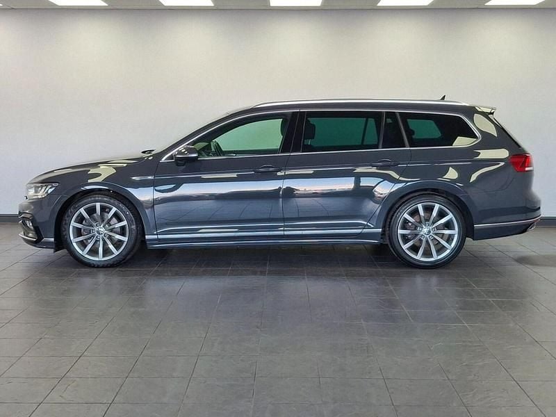 Used VW Passat R-line 150 HP (110 kW) 2021 Grey Estate