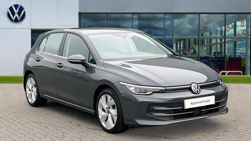 Used VW Golf VIII Style 150 HP (110 kW) 2025 Dolphin grey metallic