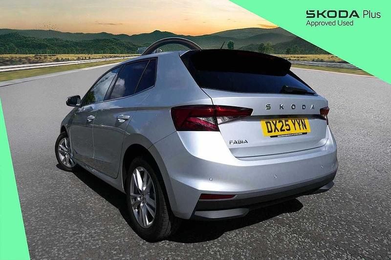 Used Skoda Fabia SE L 110 HP (80 kW) 2025 Brilliant silver metallic Hatchback