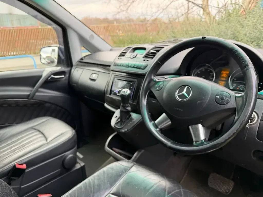 Used Mercedes Viano 224 HP (164 kW) 2011 Silver MPV