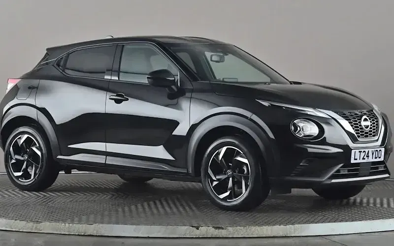Usado Nissan Juke N-Connecta 114 HP (83 kW) 2023 SUV