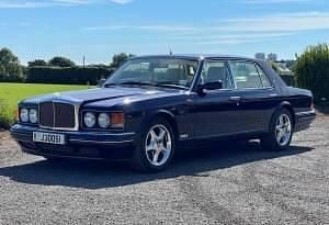 Used Bentley Brooklands Mulliner 305 HP (224 kW) 1998 Blue Sedan