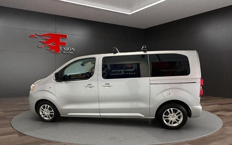 Usado Citroën Spacetourer Business Class 95 HP (69 kW) 2017 Prateado Monovolume