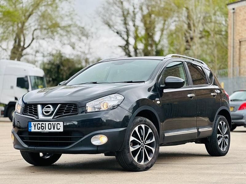 Used Nissan Qashqai N-TEC 141 HP (103 kW) 2011 Black SUV