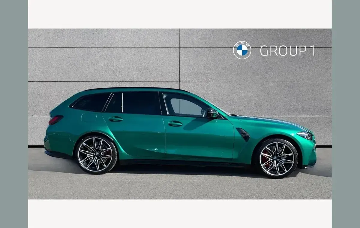 Used BMW 530 Competition Edition 523 HP (384 kW) 2024 Green Estate