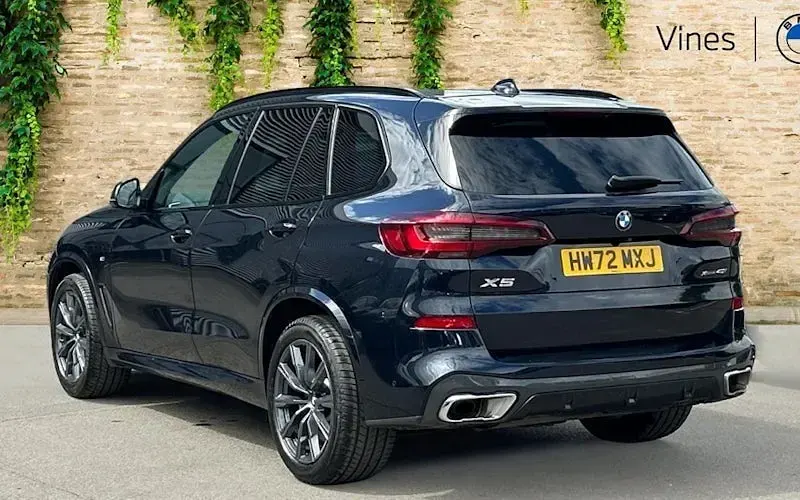 Used BMW X5 M Sport 335 HP (246 kW) 2022 Black SUV