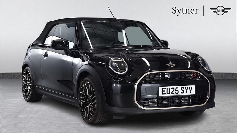 Black Used 2025 Mini Cooper Hatchback | £31,500 - Image 1/4