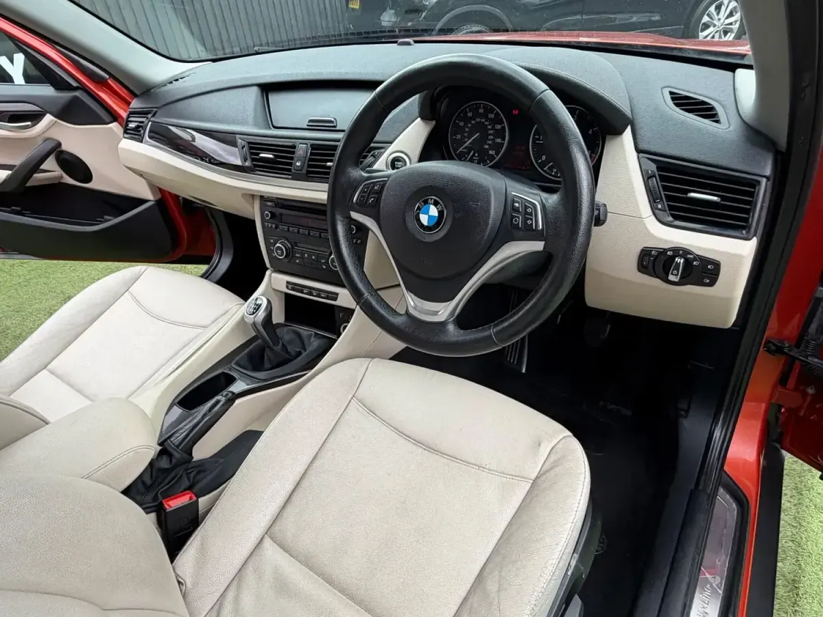 Used BMW X1 xLine 143 HP (105 kW) 2014 Orange SUV