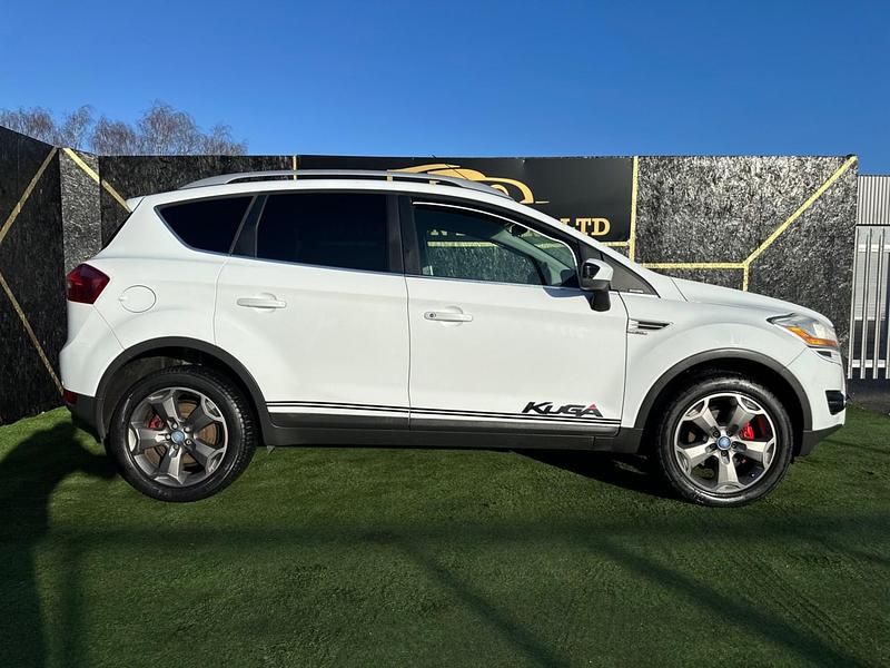 Used Ford Kuga Zetec 136 HP (100 kW) 2008 White SUV