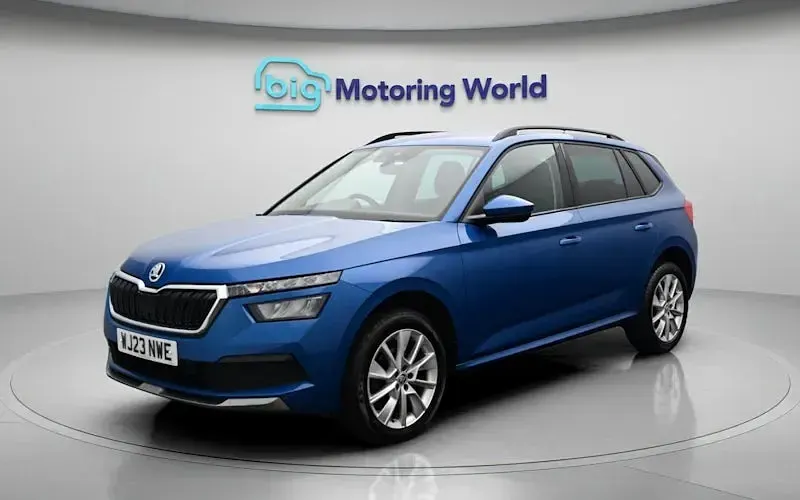 Used Skoda Kamiq SE Drive 95 HP (69 kW) 2023 Blue SUV