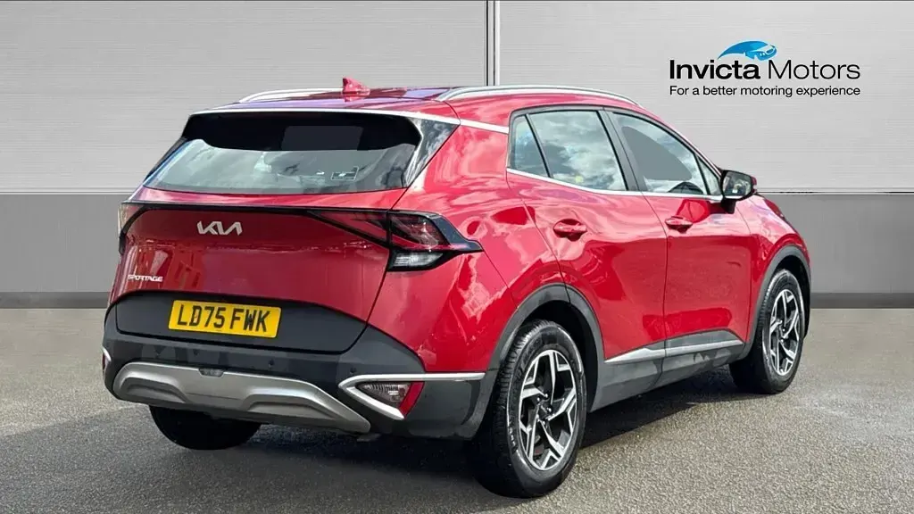 Used Kia Sportage 2025 Red SUV