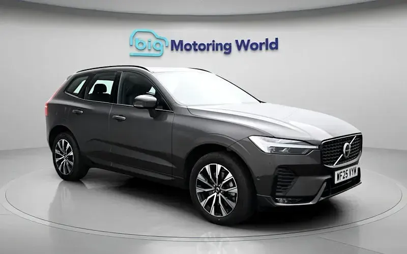 Used Volvo XC60 Plus 250 HP (183 kW) 2024 Grey SUV