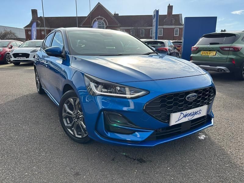 Blue Used 2022 Ford Focus ST-Line Hatchback | £14,290 (Fair price) - Image 1/4