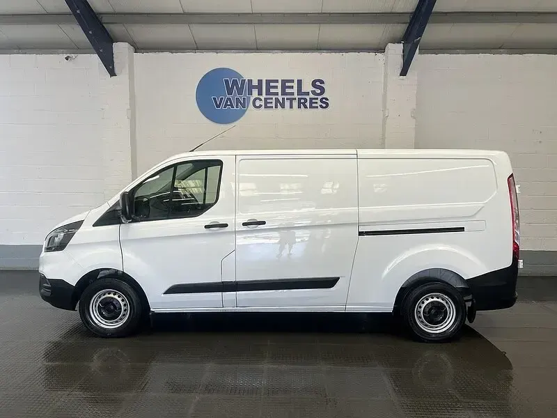 Used Ford Transit Custom S 130 HP (95 kW) 2023 White Van