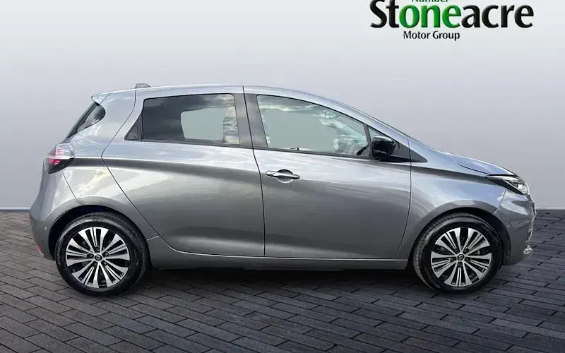 Used Renault Zoe Techno 100 kW (136 HP) 2022 Grey Hatchback