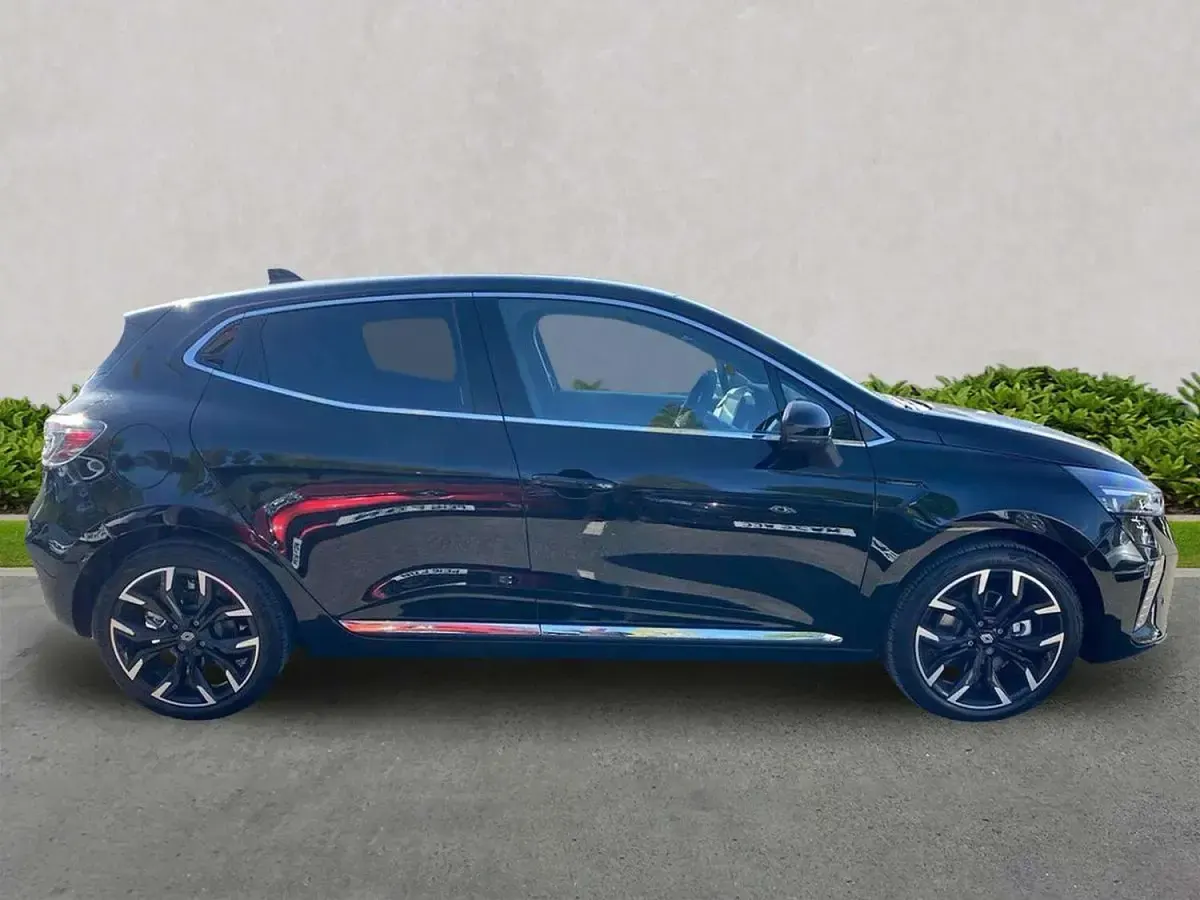 New Renault Clio Techno 145 HP (106 kW) 2026 Black  Hatchback