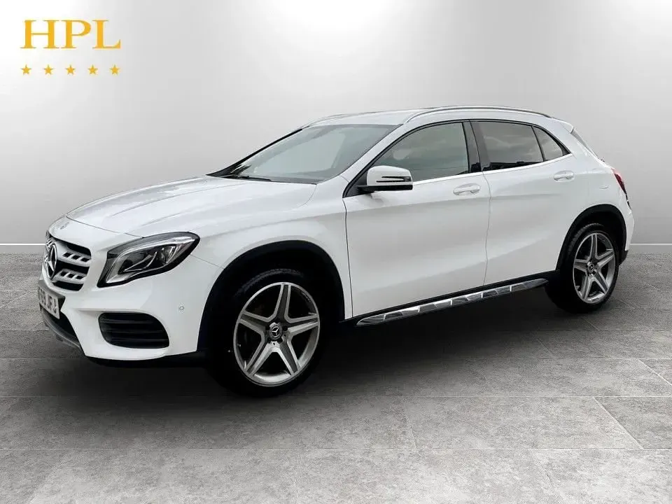 Used Mercedes GLA180 AMG line 122 HP (89 kW) 2019 White SUV
