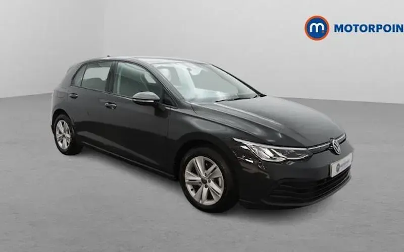 Used VW Golf VIII Life 131 HP (96 kW) 2024 Hatchback