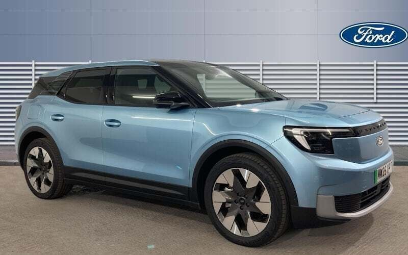 Blue New 2025 Ford Explorer Premium SUV | £37,782 (Super price) - Image 1/4