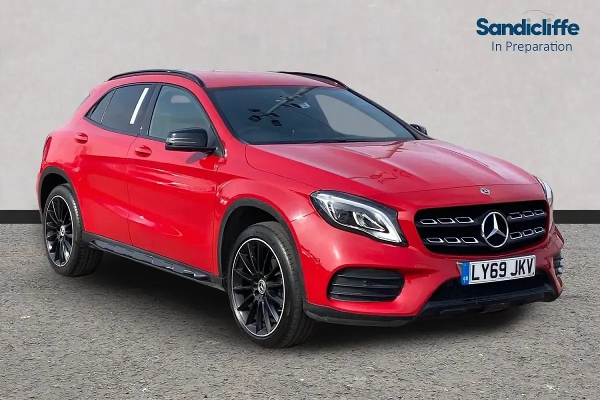 Used Mercedes GLA180 AMG line 122 HP (89 kW) 2020 SUV