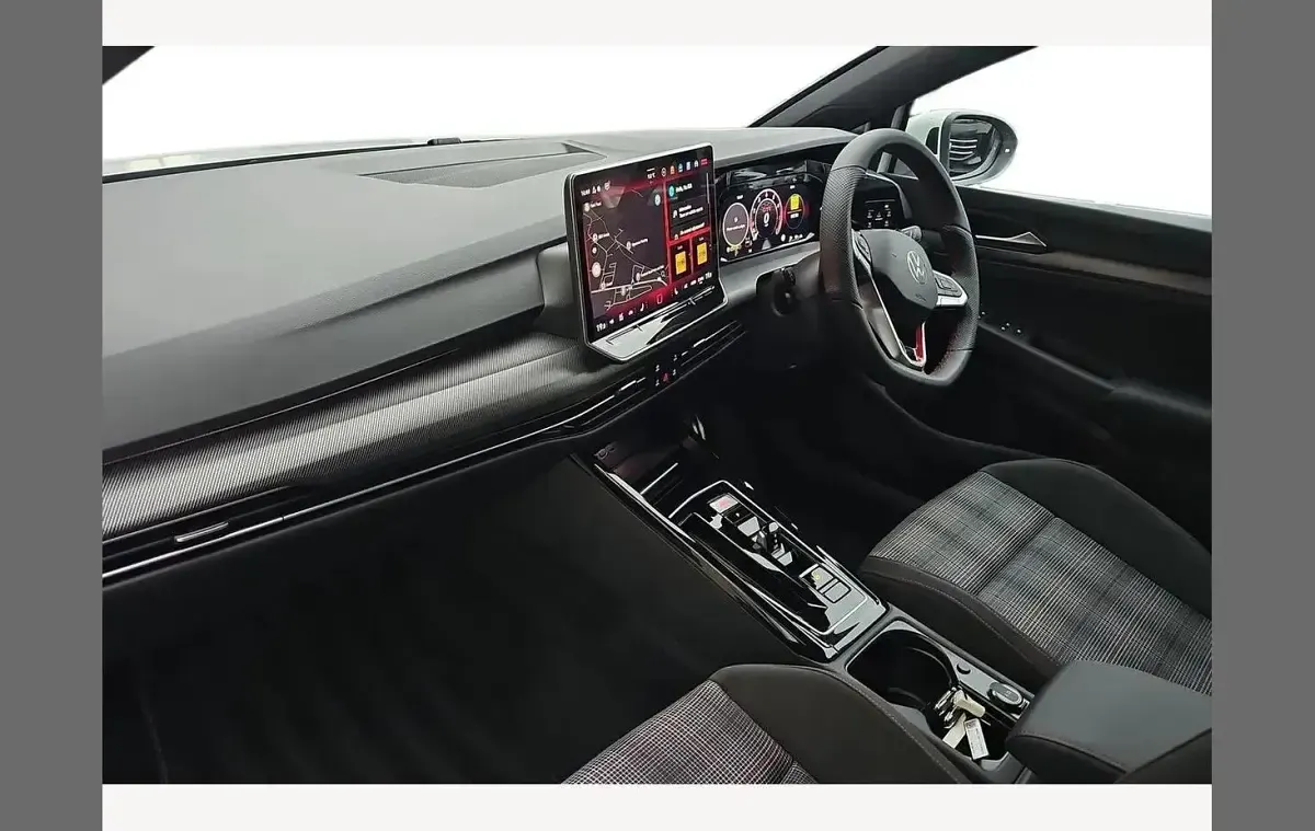 New VW Golf VIII GTI 265 HP (194 kW) 2026 White Hatchback