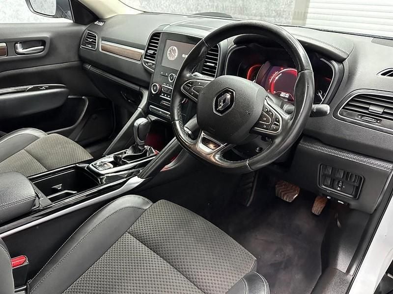 Used Renault Koleos Iconic 175 HP (128 kW) 2018 White SUV