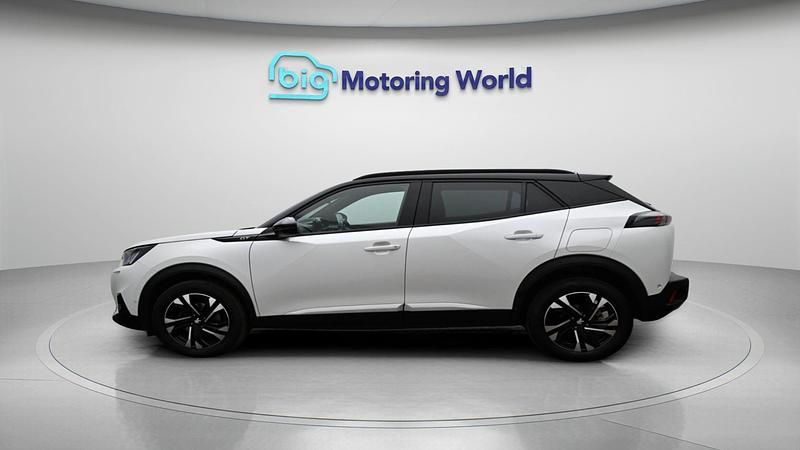 Used Peugeot 2008 GT 131 HP (96 kW) 2022 White SUV