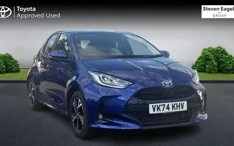 Used Toyota Yaris Design 116 HP (85 kW) 2024 Hatchback