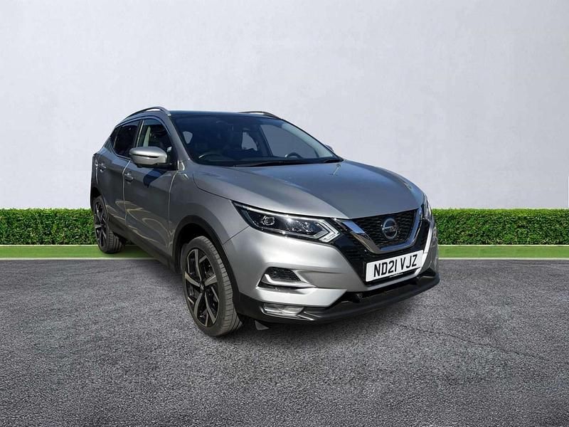 Used Nissan Qashqai N-Motion 2021 Silver SUV