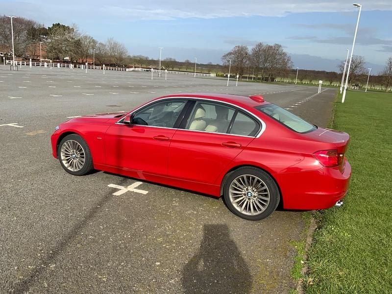 Used BMW 328 Luxury Line 2012 Red Sedan