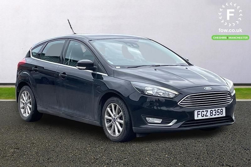 Used Ford Focus Titanium 101 HP (74 kW) 2017 Black Hatchback