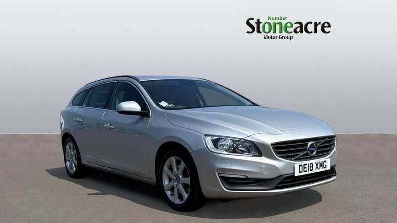 Silver Used 2018 Volvo V60 SE Estate | £11,999 (Fair price) - Image 1/4