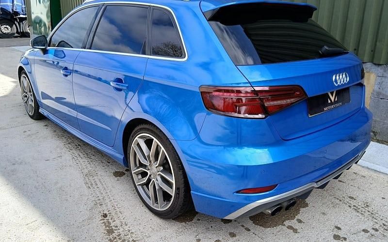 Used Audi S3 Sportback Performance 310 HP (228 kW) 2018 Blue Hatchback
