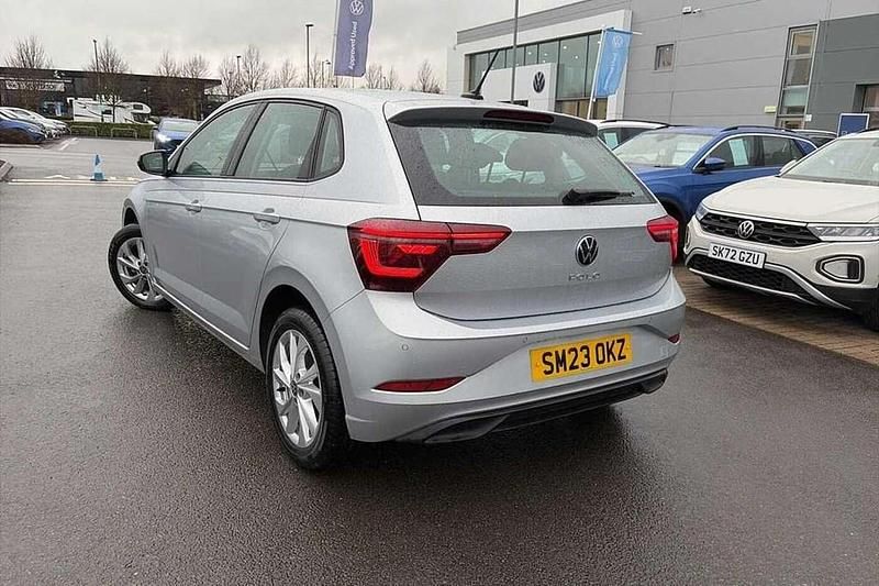 Used VW Polo Style 95 HP (69 kW) 2023 Silver Hatchback