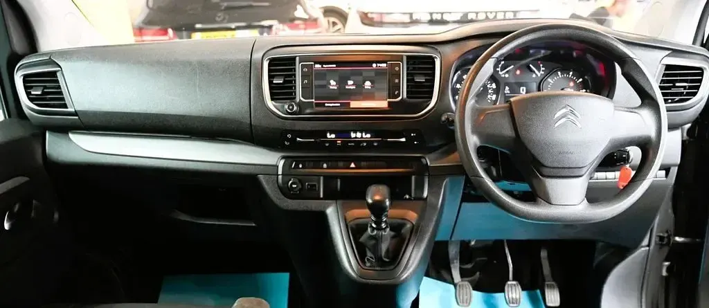Used Citroën Spacetourer Feel 120 HP (88 kW) 2019 Grey MPV