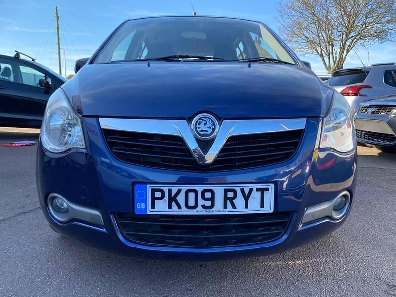 Used Vauxhall Agila Club 85 HP (62 kW) 2009 Blue MPV