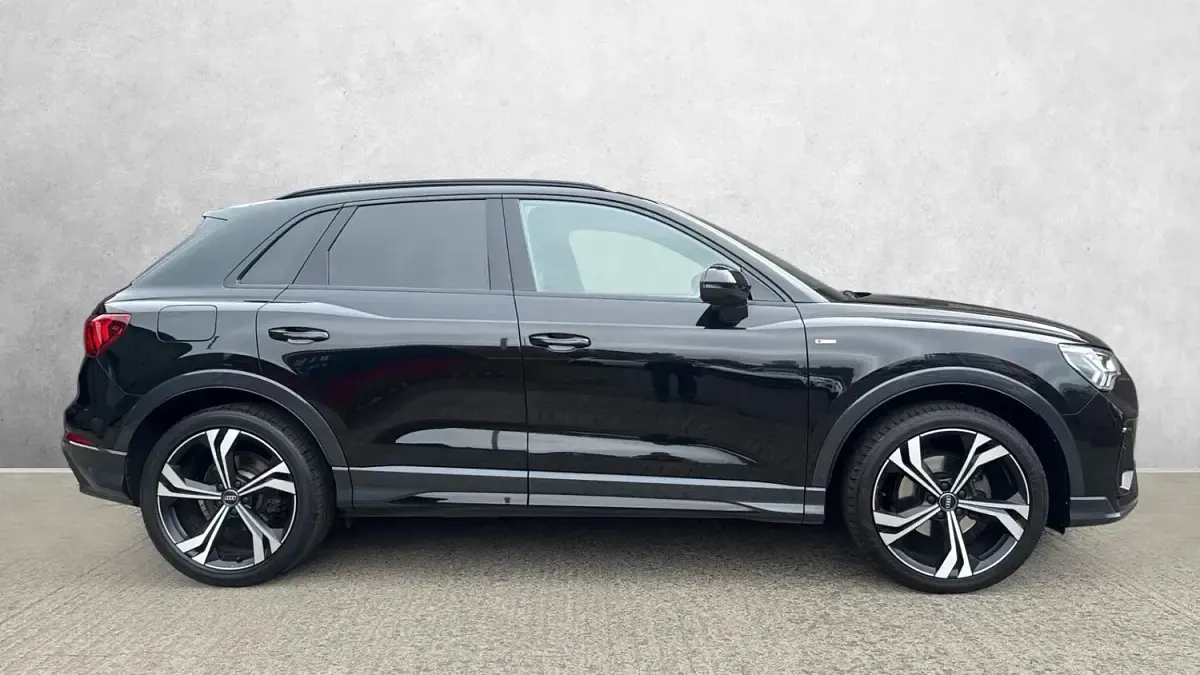 Used Audi Q3 S-Line 150 HP (110 kW) 2020 Black SUV