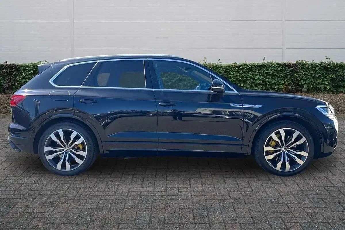 Usado VW Touareg R-line 340 HP (250 kW) 2019 Preto SUV