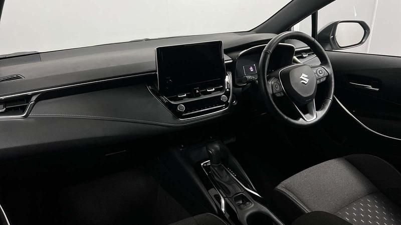 Used Suzuki Swace 140 HP (102 kW) 2024 Silver Estate