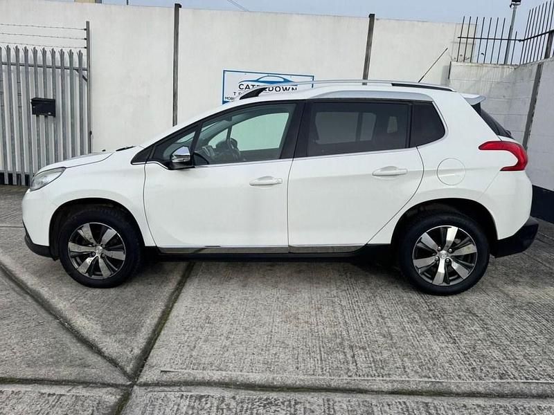 Used Peugeot 2008 Allure 92 HP (67 kW) 2014 White SUV
