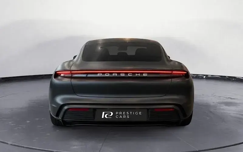 Used Porsche Taycan 300 kW (408 HP) 2023 Sedan