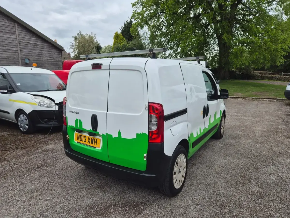 Używany Citroën Nemo 2013 Biały Minivan