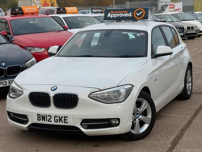 Used BMW 116 Sport Line 2012 White Hatchback