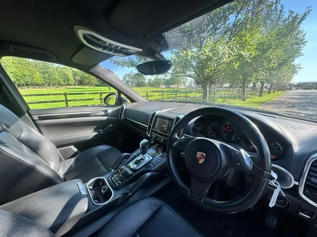 Used Porsche Cayenne 2012 Black SUV