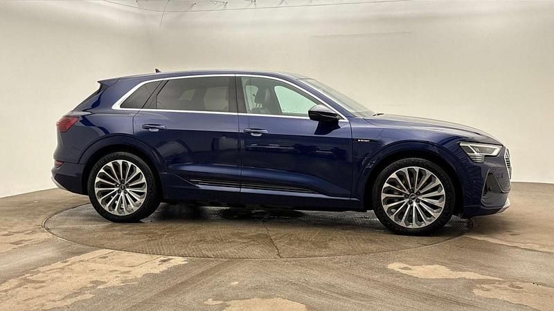 Used Audi e-tron S-Line 230 kW (313 HP) 2021 Blue SUV